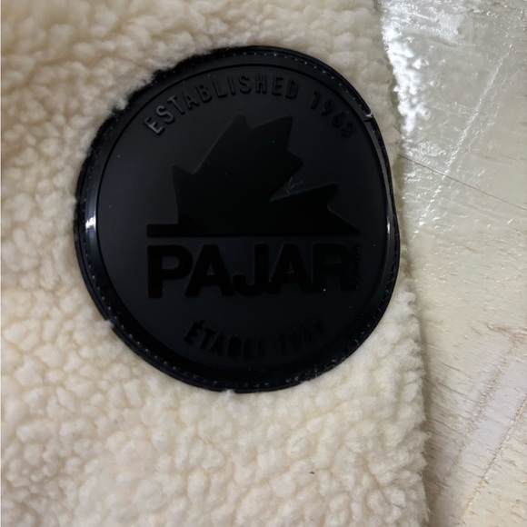 Pajar Canada YVAINE Size Medium Lightweight Puffer Jacket White Fleece New - Picture 6 of 10